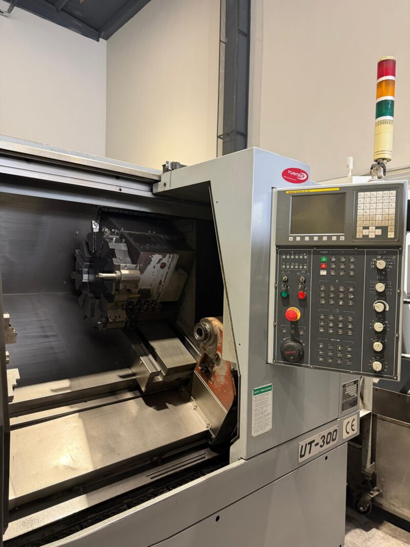 ACCUWAY UT300 (2) 2. EL ACCUWAY UT300 (2010)